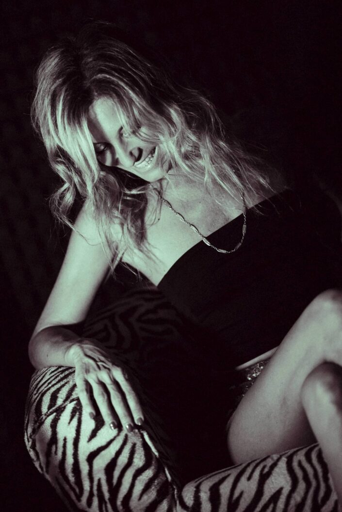 Photographie de Gabriella Cassidu, artiste chanteuse